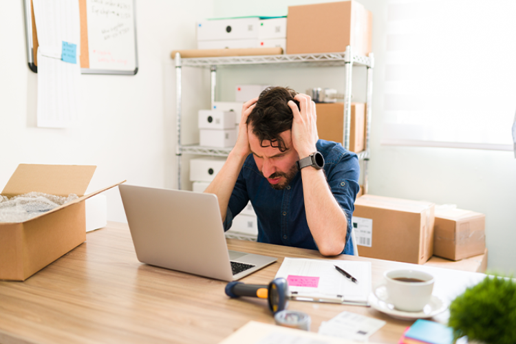 Notícia: Fim da escala 6x1 pode aumentar custos, pressionar preços e impactar o comércio